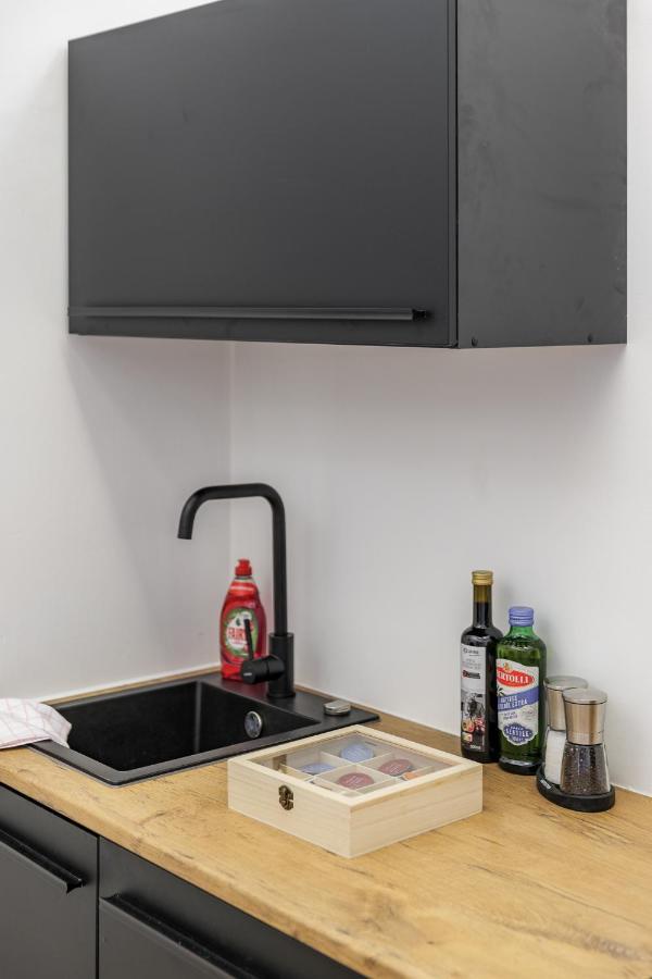 Flats 4 You, Moderne City Wohnung Naehe Hbf, Due-Messe 20 Min, Netflix, Kueche Duisburg Eksteriør billede