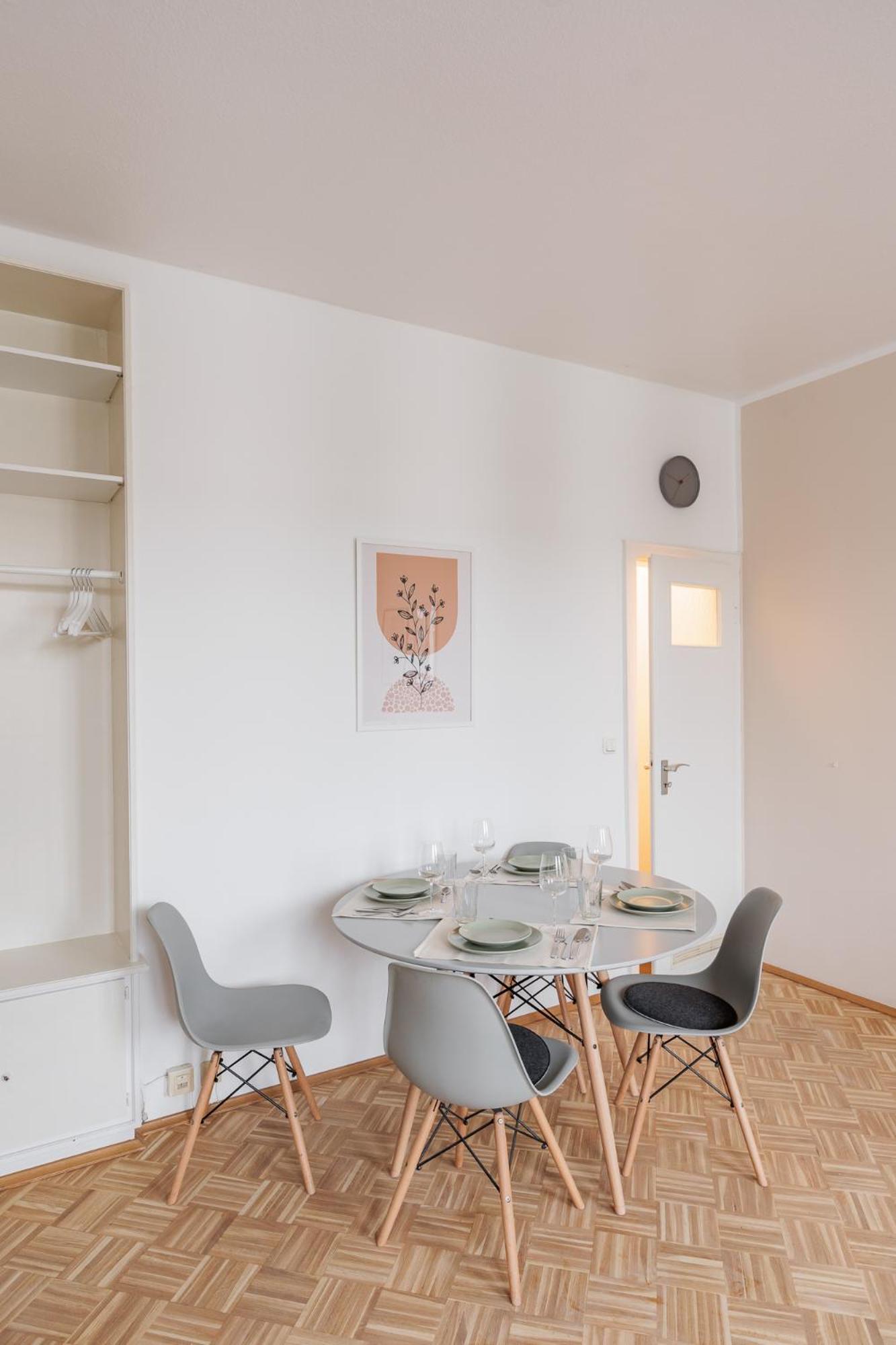 Flats 4 You, Moderne City Wohnung Naehe Hbf, Due-Messe 20 Min, Netflix, Kueche Duisburg Eksteriør billede