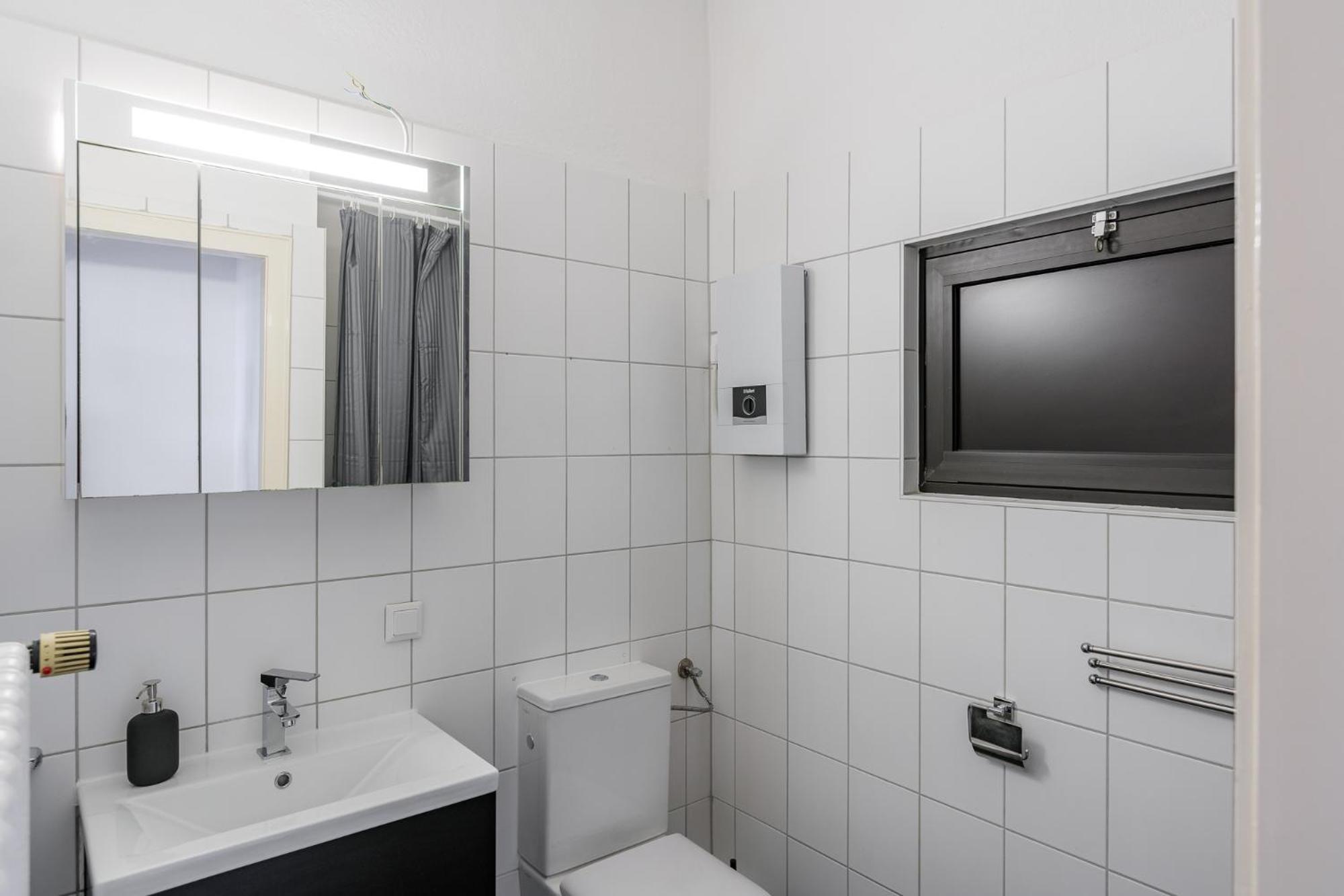 Flats 4 You, Moderne City Wohnung Naehe Hbf, Due-Messe 20 Min, Netflix, Kueche Duisburg Eksteriør billede
